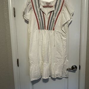 White Tunic Dress w/ Embroidery